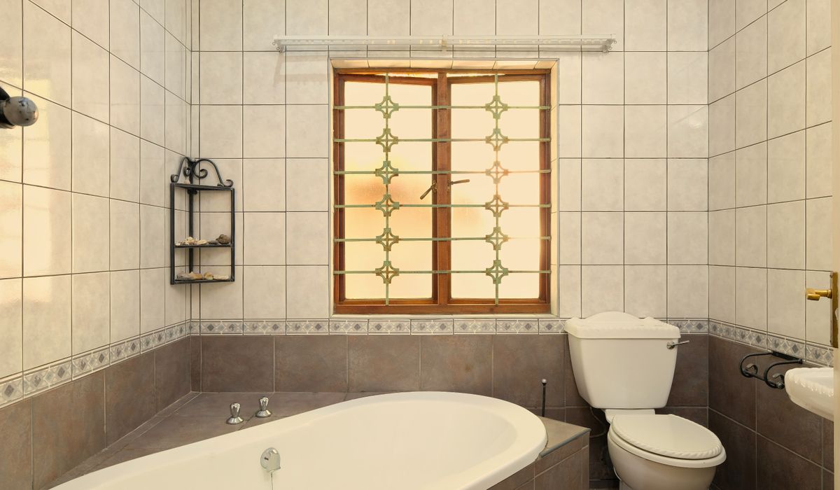 Choosing Lighting for Historic Interior Rooms