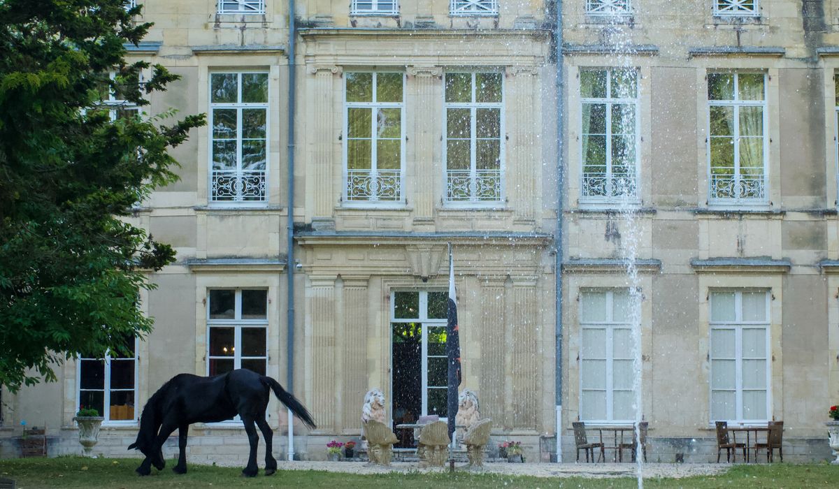 Choosing Paint Colours for Historic Interior Walls